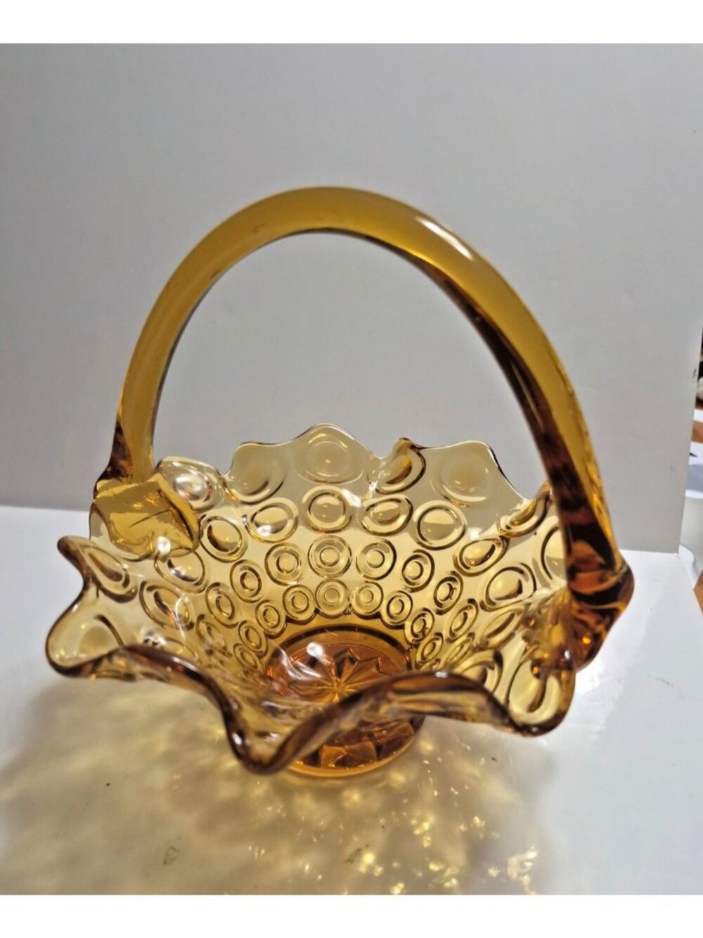 Vintage L.E. Smith Moon and Stars (Thousand Eyes) amber glass basket